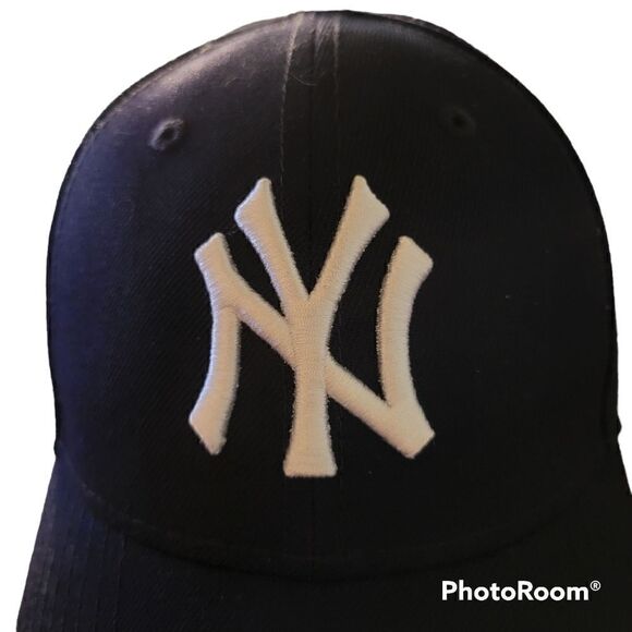 New York Youth ball cap. ^ - Picture 2 of 8